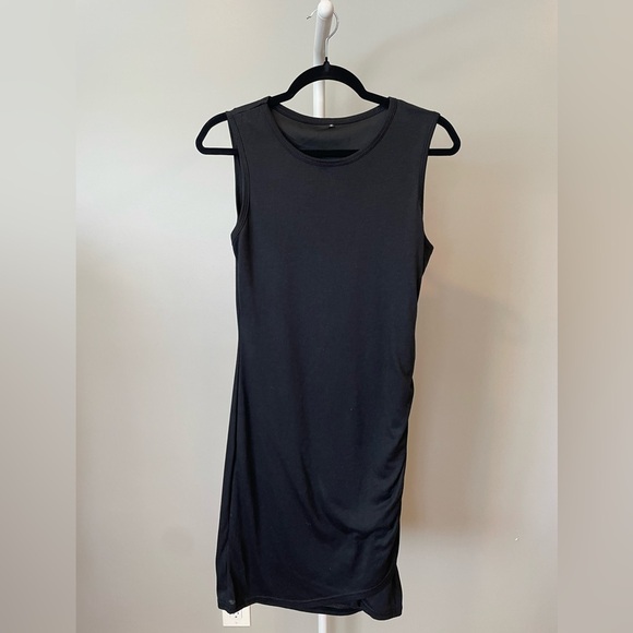 Dresses & Skirts - Sleeveless Black Ruched Mini Dress Size Medium